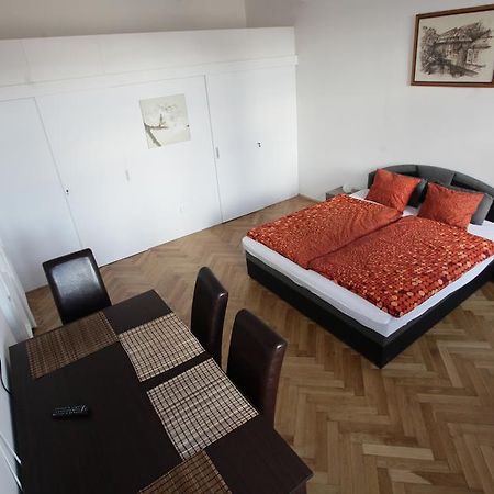 Carpe Diem Prague Room photo